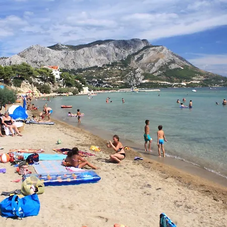 With A Parking Space Duce, Omis - 3190 * Duće