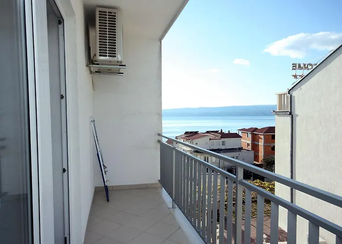 With A Parking Space Duce, Omis - 3190 شقة