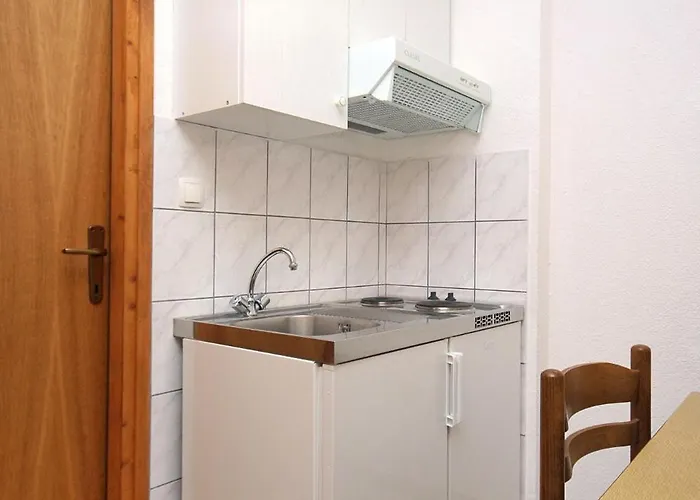 With A Parking Space Duce, Omis - 3190 شقة Duće